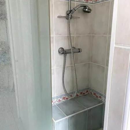 Bel En Front De -palavas Les Flots Апартаменты *